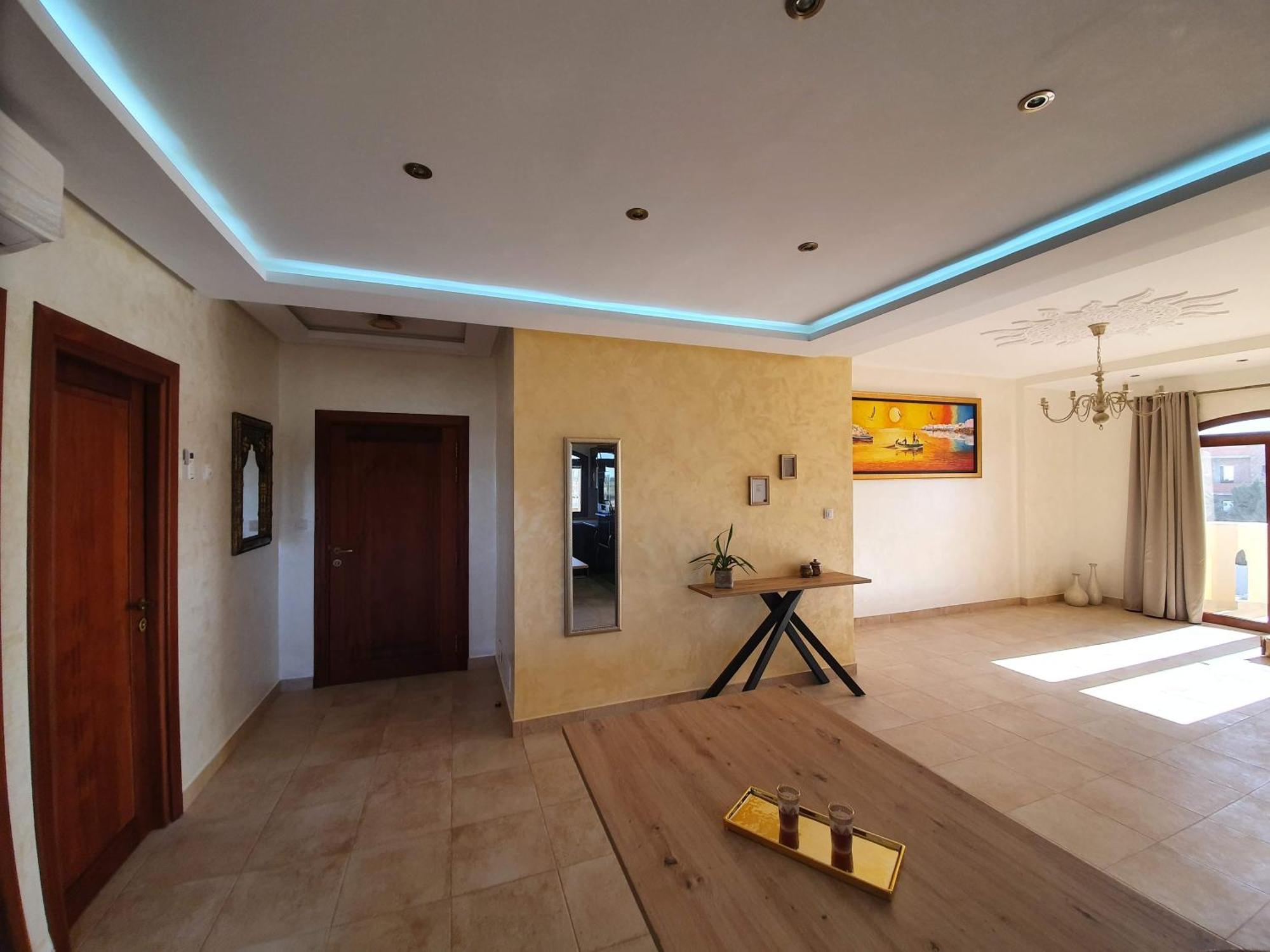 Mahdia - Baghdadi - Laourient Apartments, Restaurant, Cafe Værelse billede